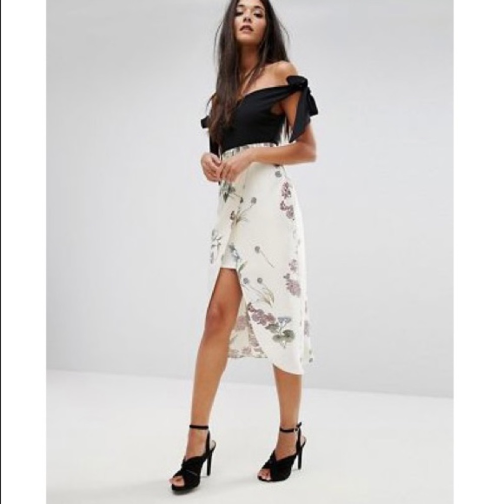 ASOS River Island Floral Print Wrap Midi Skirt. Size US 8
